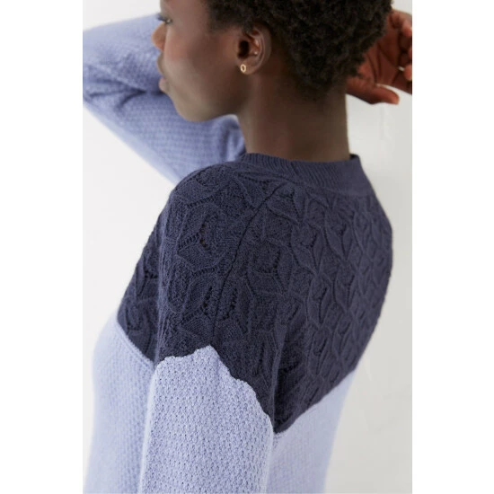 unnamed-file-1844.jpg Fat Face FatFace Emmy Blue Colourblock Jumper -FatFaceshop unnamed file 1844