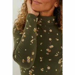 Fat Face FatFace Green Selina Floating Blossom Top -FatFaceshop unnamed file 20