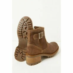 Fat Face FatFace Ali Block Heel Brown Boots -FatFaceshop unnamed file 3358