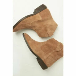 Fat Face FatFace Pixie Brown Suede Boots -FatFaceshop unnamed file 3456