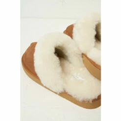 Fat Face FatFace Sienna Sheepskin Brown Slippers 4 Fat Face FatFace Sienna Sheepskin Brown Slippers -FatFaceshop unnamed file 3666