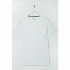 Fat Face FatFace White Lulworth Crew T-Shirt -FatFaceshop unnamed file 407