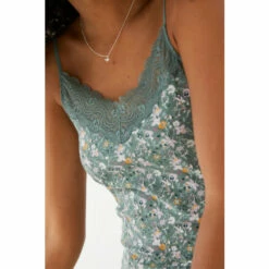 Fat Face FatFace Green Large Floral Bloom Lace V-Neck Vest -FatFaceshop unnamed file 4281