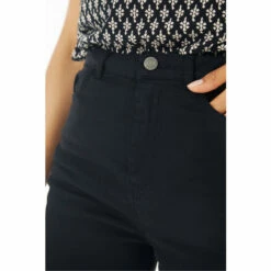 Fat Face FatFace Darley Black Denim Shorts -FatFaceshop unnamed file 4481