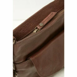 Fat Face FatFace Katie Slouchy Brown Cross-Body Bag -FatFaceshop unnamed file 789